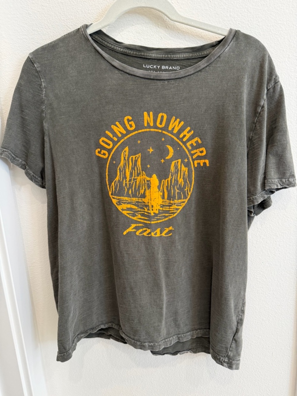 Lucky Brand 'Going Nowhere Fast' Tee with Yellow Graphic, size XL